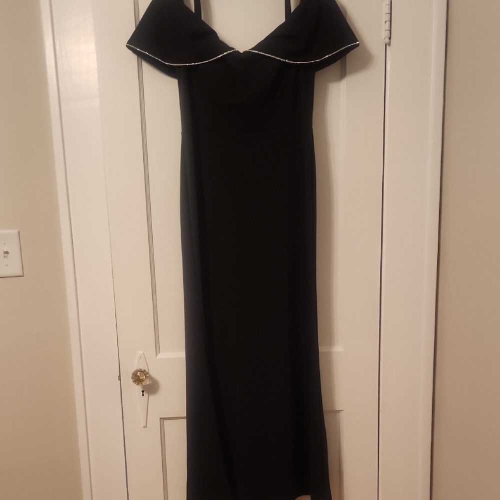 R&M Richards Black Off-Shoulder Cocktail Gown